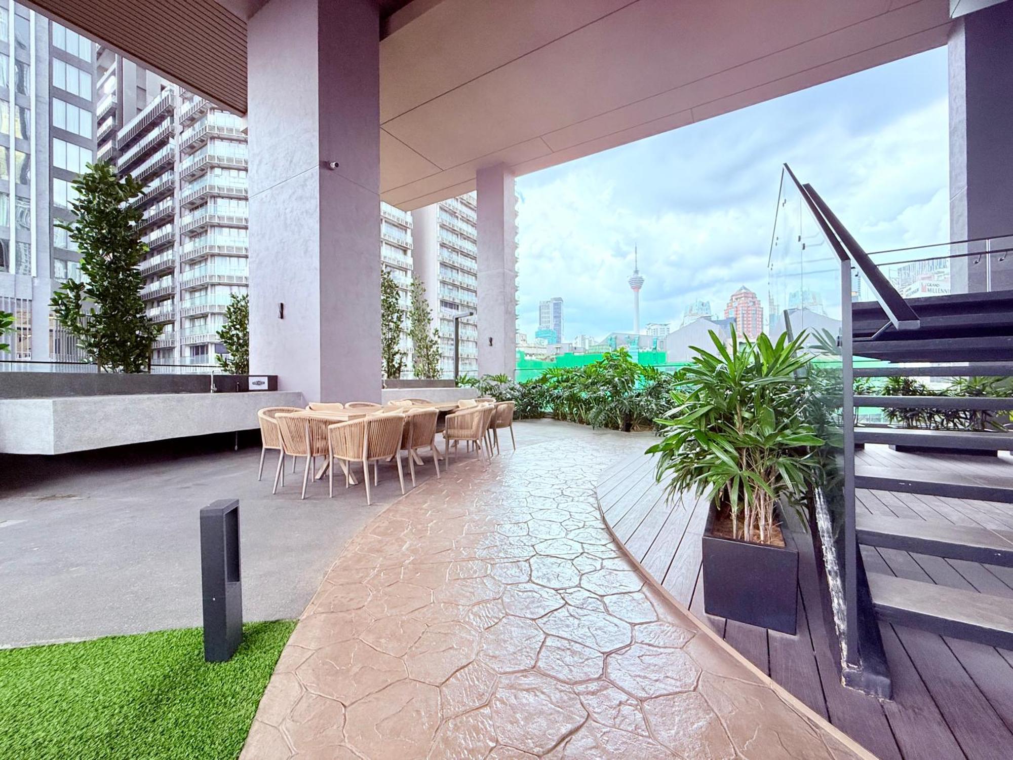 Luxury Suites Bukit Bintang At Axon Residence Kl Pavilion Куала-Лумпур Екстер'єр фото
